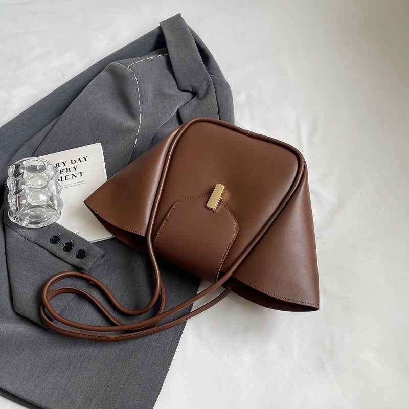 Sac Bandoulière Polyvalent : Un Compagnon Indispensable pour Votre Quotidien